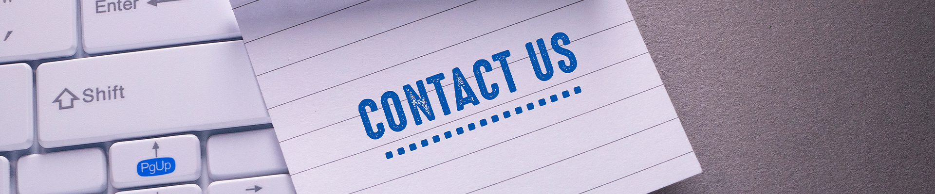 Contáctenos